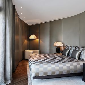 Armani Executive Suite